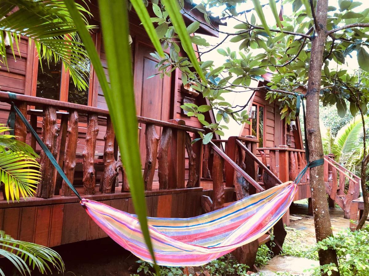 Mondulkiri Pizza Bungalows Senmonorom Exterior foto