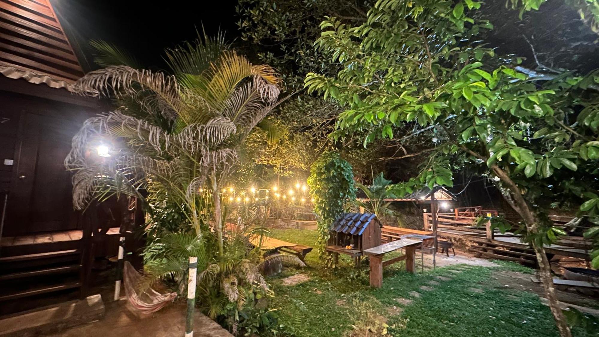 Mondulkiri Pizza Bungalows Senmonorom Exterior foto
