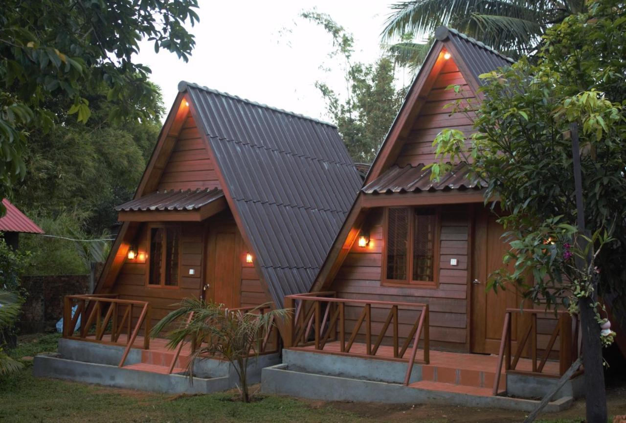 Mondulkiri Pizza Bungalows Senmonorom Exterior foto